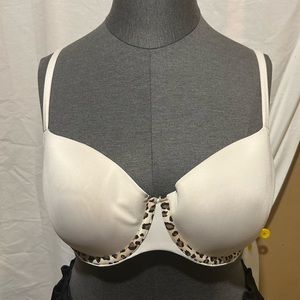 Cacique padded Demi bra